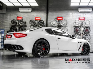 Maserati GranTurismo Custom Wheels - HF-5 by Vossen - Gloss Black